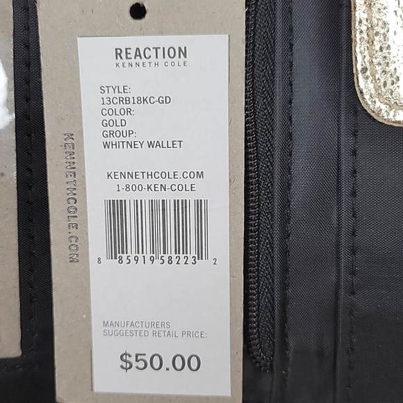 Kenneth Cole Reation Wallet - Picture 4 of 5